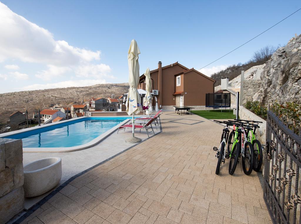 Villa Ivana Zagvozd Bagian luar foto