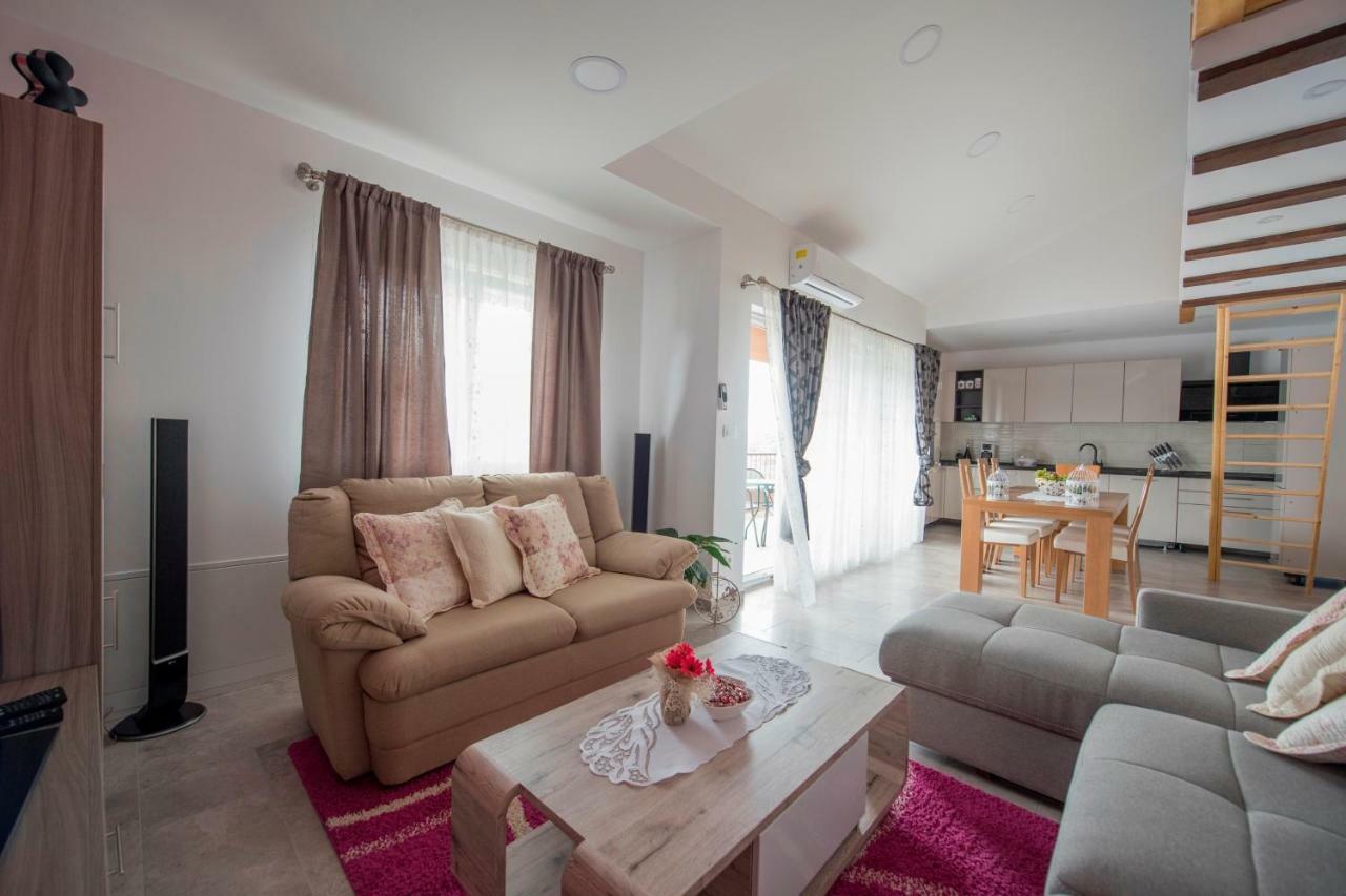 Villa Ivana Zagvozd Bagian luar foto